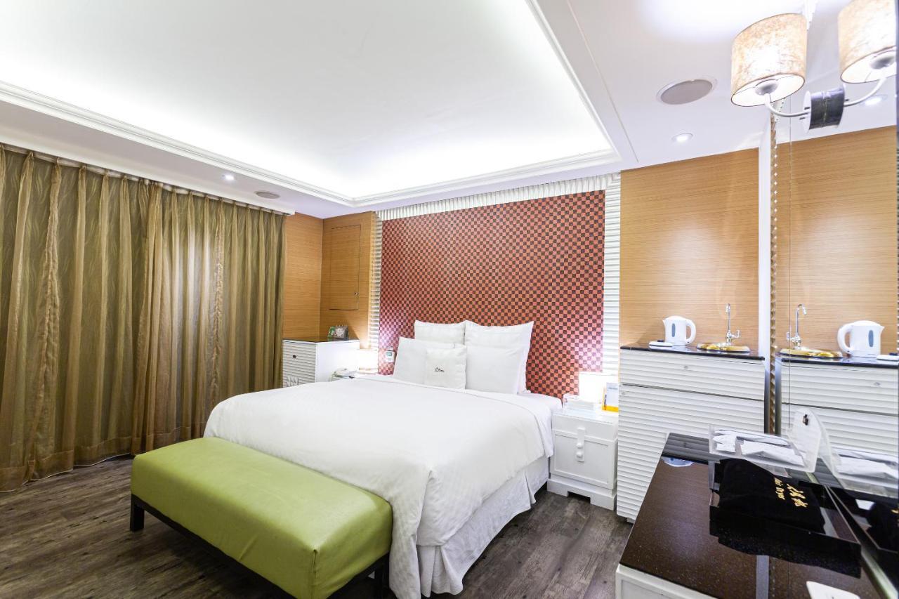 168 Motel-Pingzhen Ταογιουάν Εξωτερικό φωτογραφία
